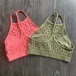 Victoria Sport crop tank( two)size small 15$for both